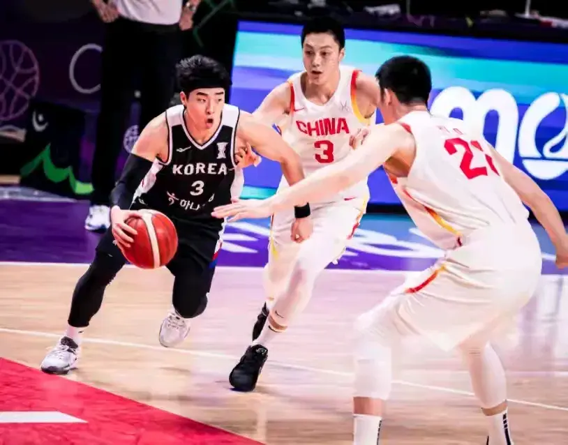 末节胡金秋, 王俊杰胡金