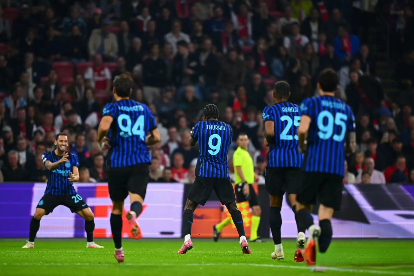 div, stron div, stron