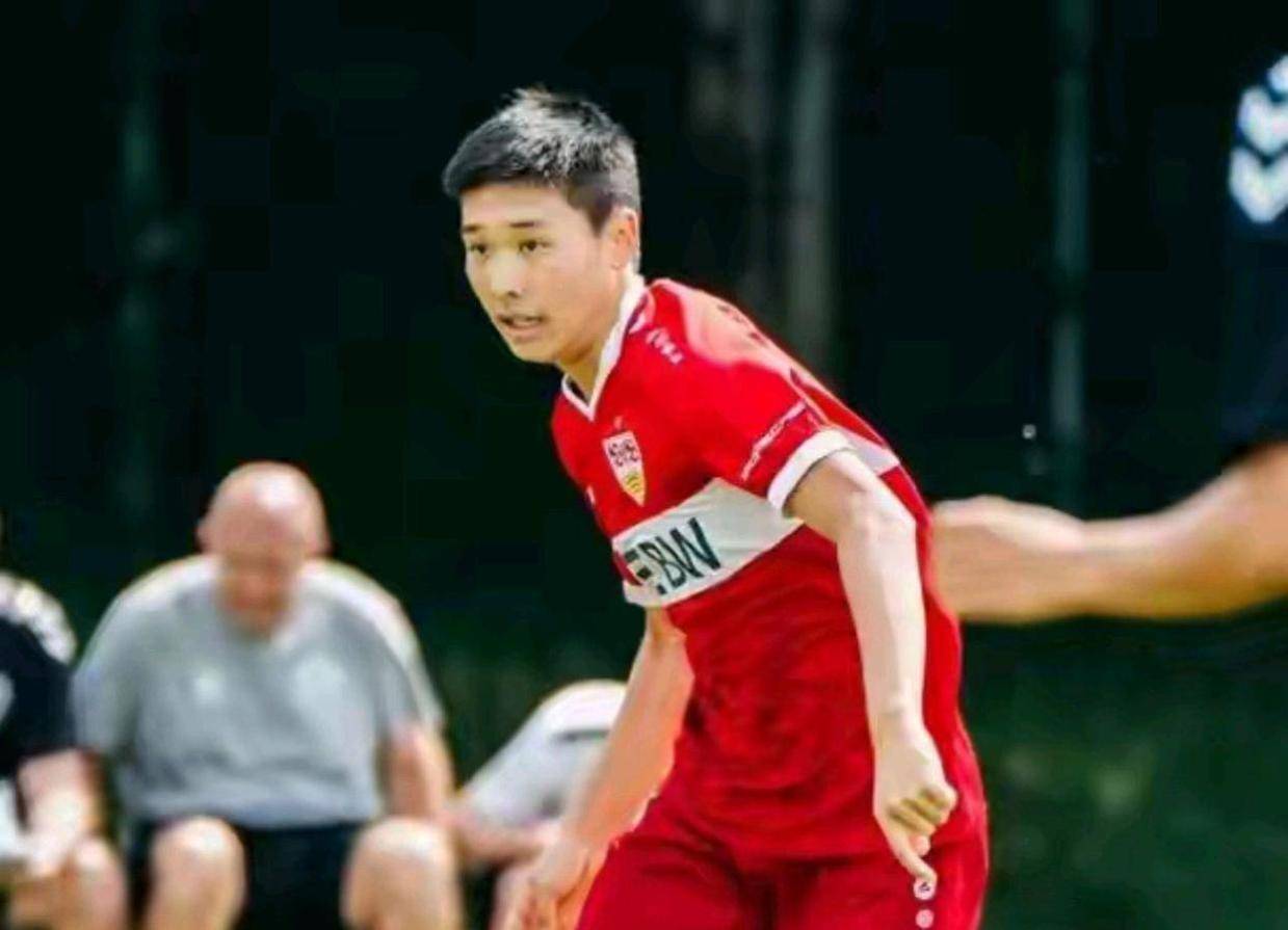 右上角的关, 国德国