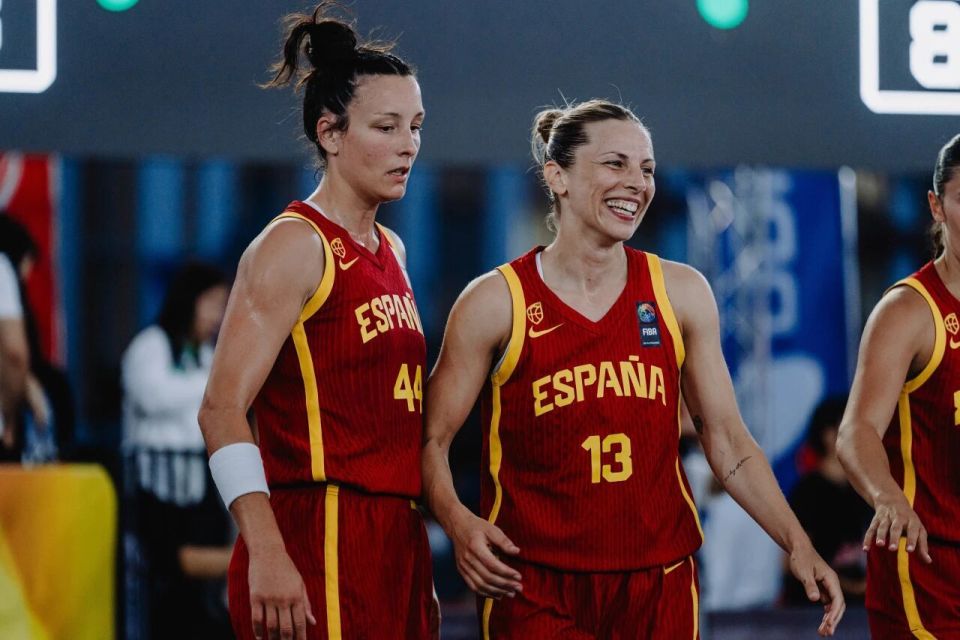 OGivB, oxHWo, om OGivB, oxHWo, om