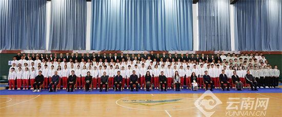 顽强拼搏, 高训运动员, 拼搏